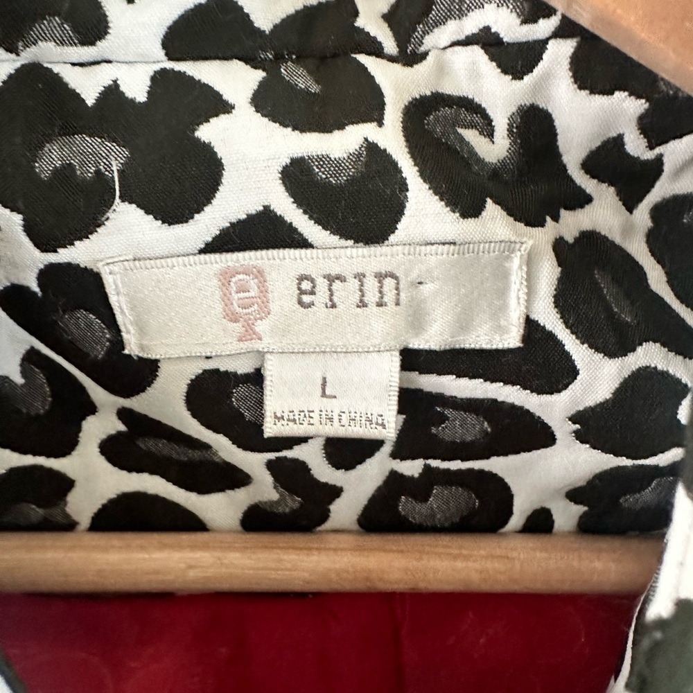 Erin Animal Print Jacket Size Large - Picture 4 of 9